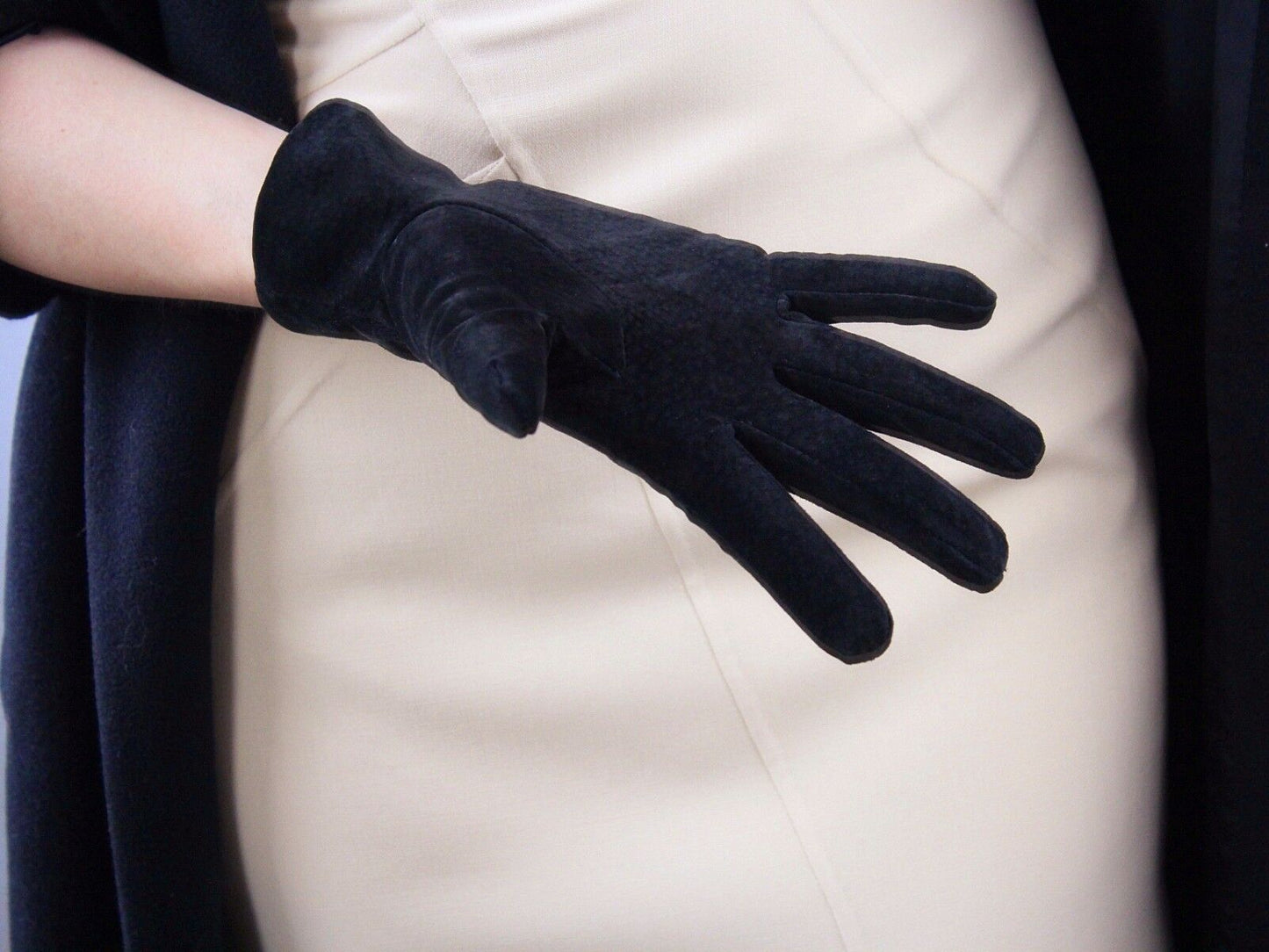 REAL LEATHER GLOVES Suede Black Short