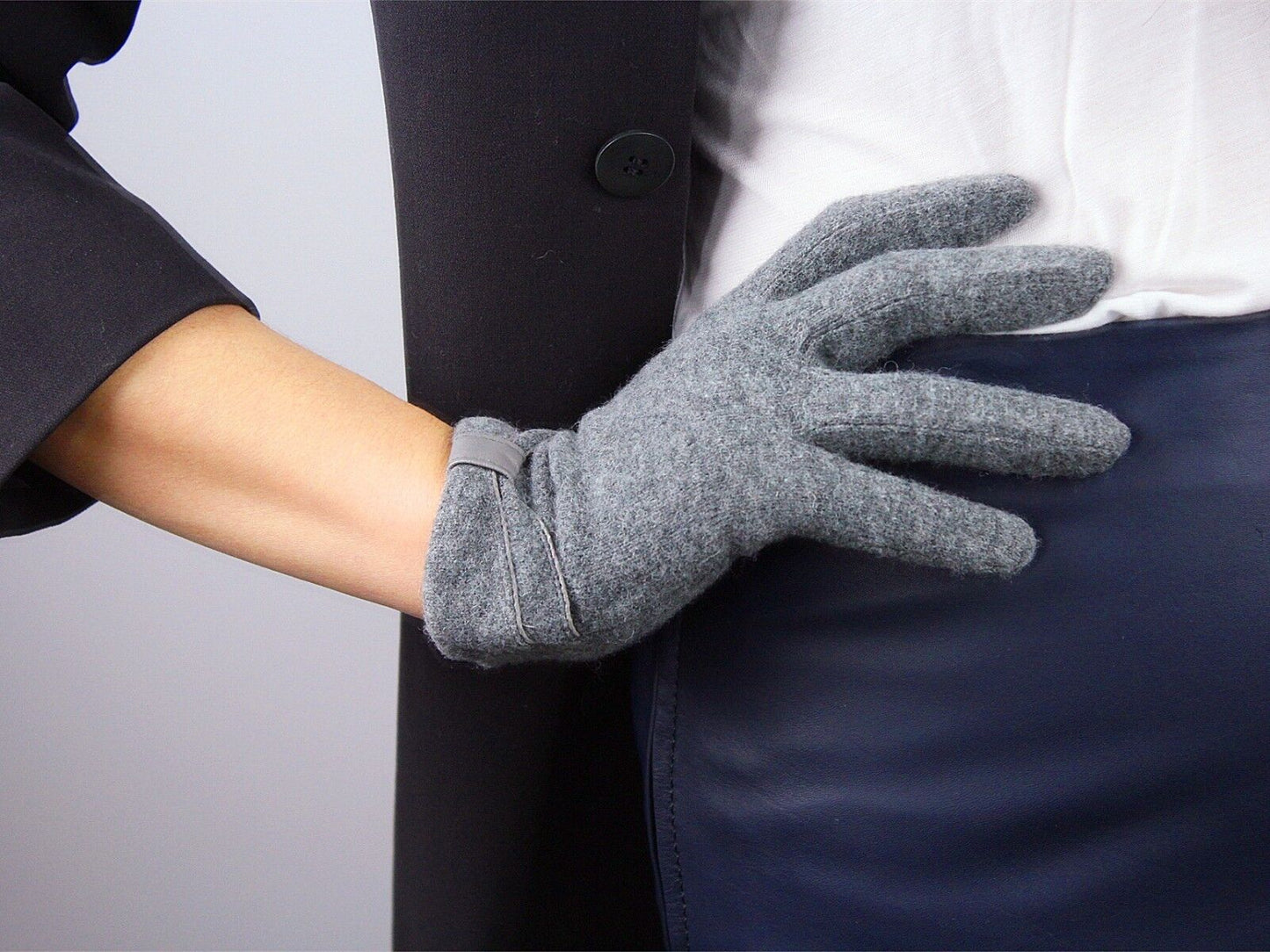 WOOL GLOVES short