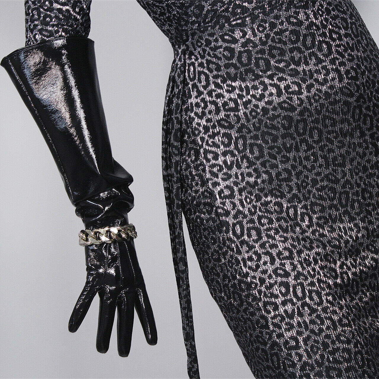 PATENT LONG GLOVES Black Faux Leather Elbow 20" 50cm L Silver Chain PUFF SLEEVES