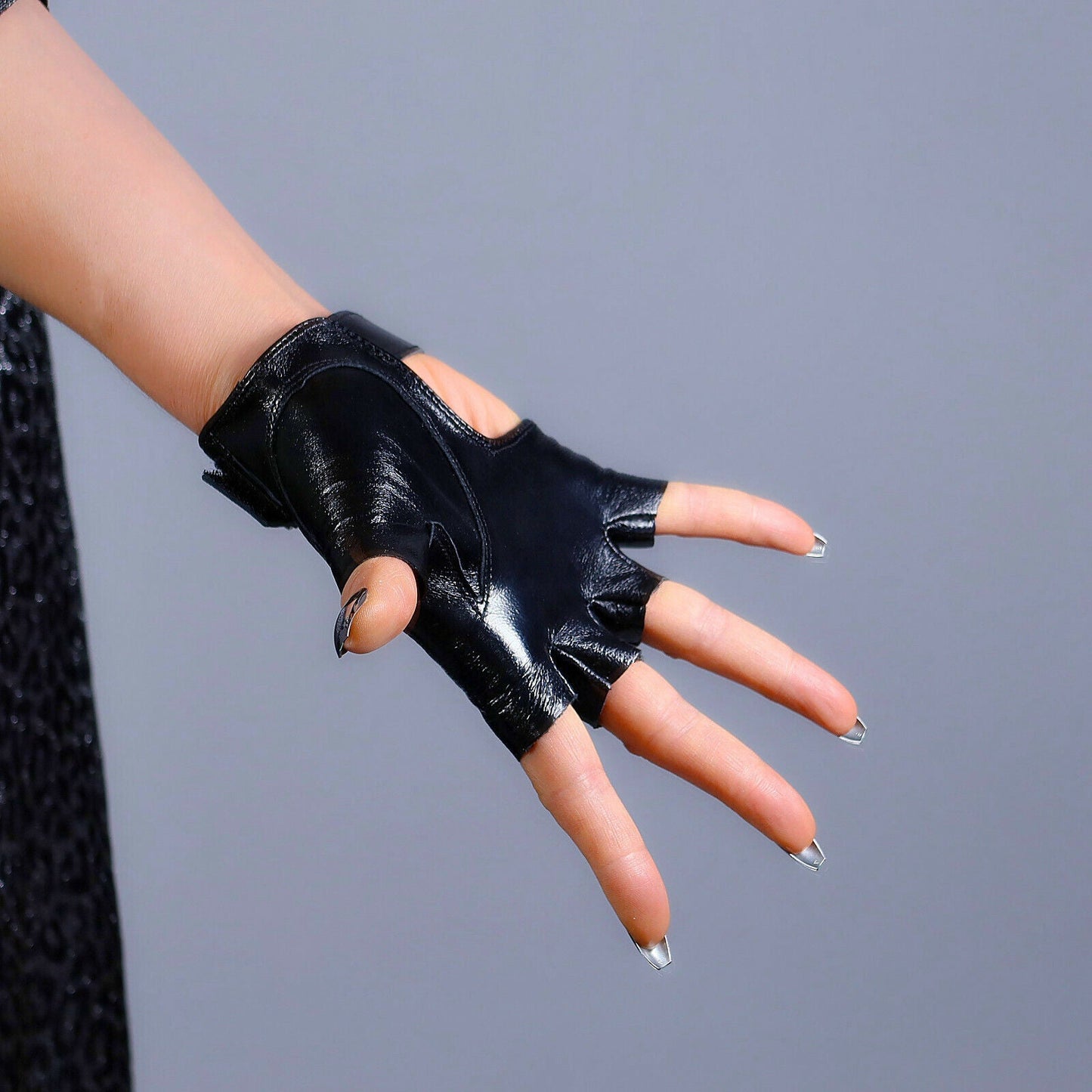 REAL LEATHER GLOVES Black Half Finger