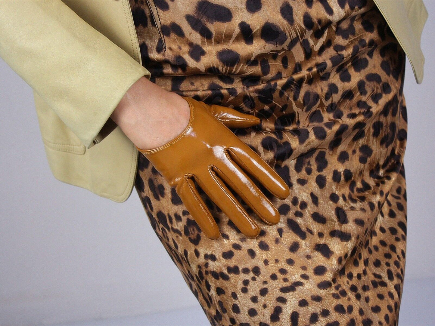 LATEX GLOVES Shine Leather Faux Patent PU 5" 13cm Short Opera Evening Brown Tan