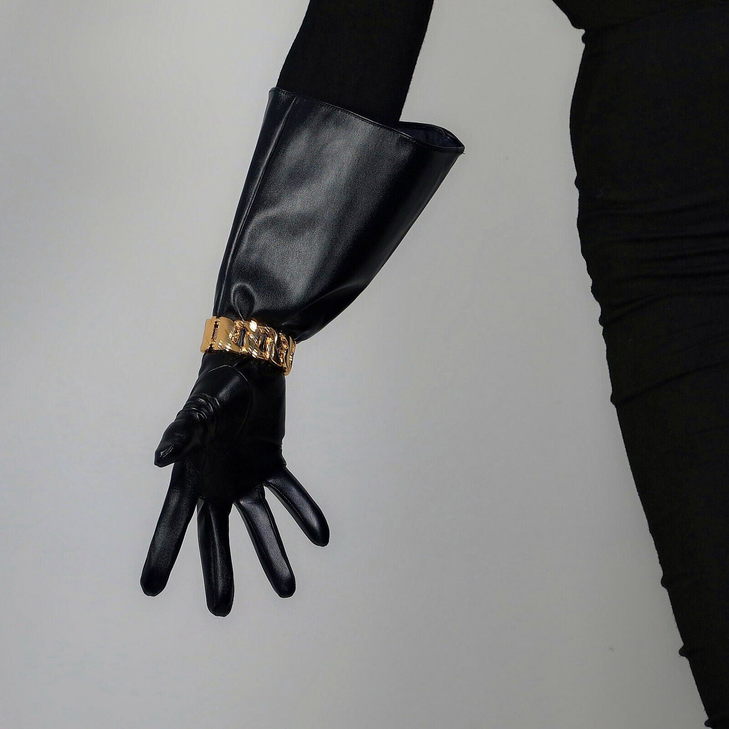 GOLDEN CUFF Chain Bracelet Bangle for LONG GLOVES Wide Balloon Puff Sleeves