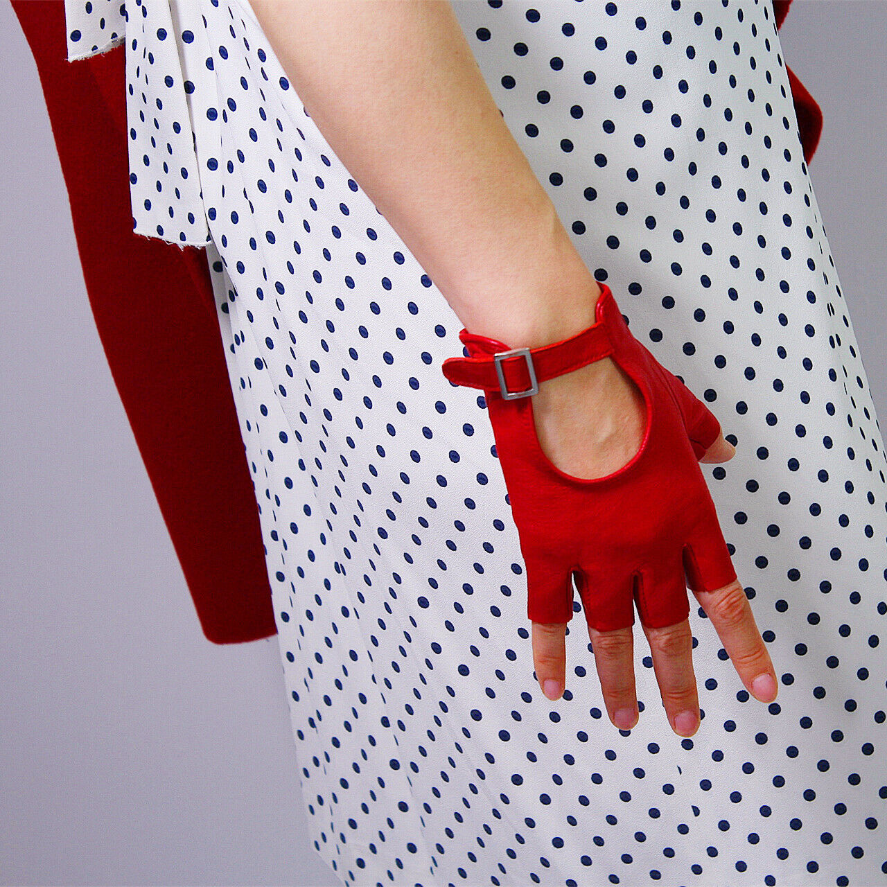 REAL LEATHER GLOVES Red Half Finger